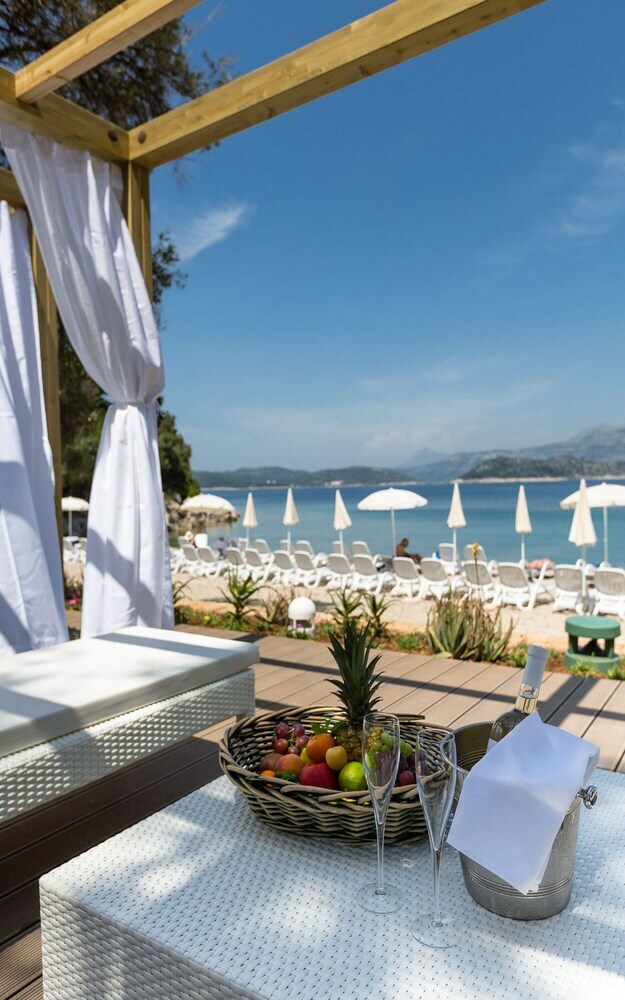 Hotel Lafodia Sea Resort