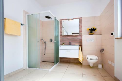 Hostal Apartments And Rooms Camaiore