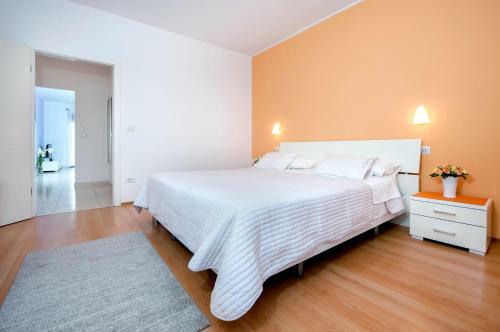 Hostal Apartments And Rooms Camaiore