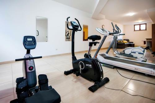 Hostal Apartments And Rooms Camaiore
