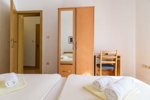 Apartments Neve