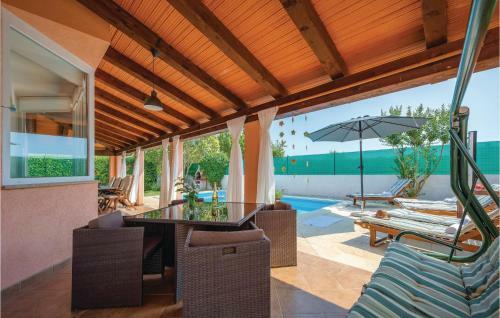 Holiday Home Radovani Croatia