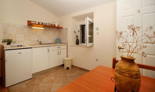 Apartments Caralipeo