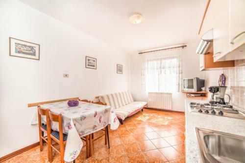 Apartments Banko 7