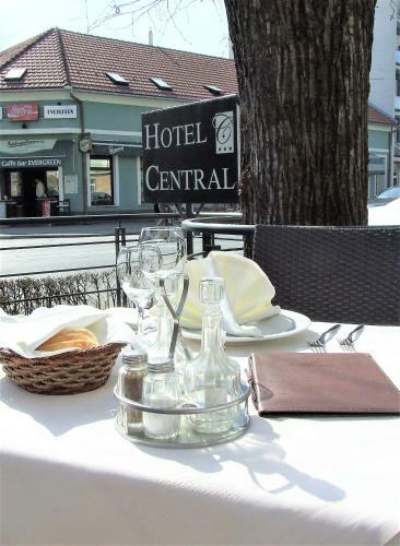 Hotel Central Slavonski Brod