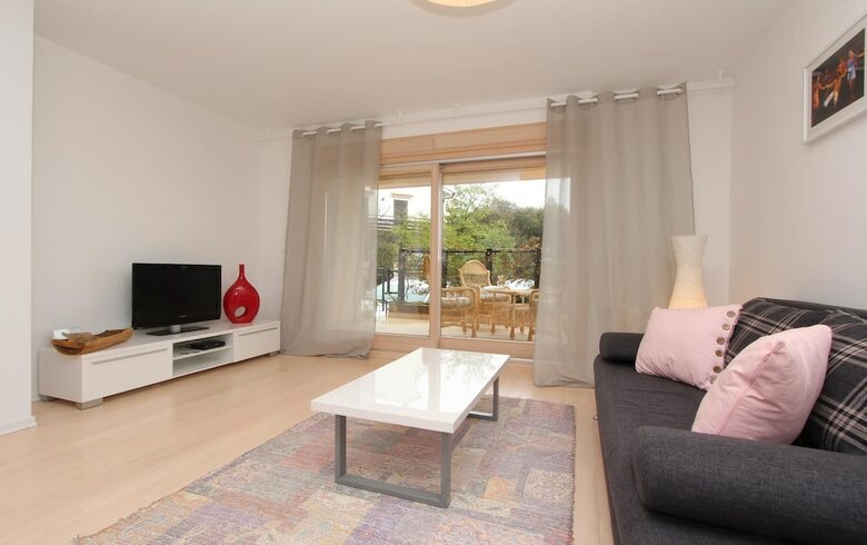 Apartments Makado