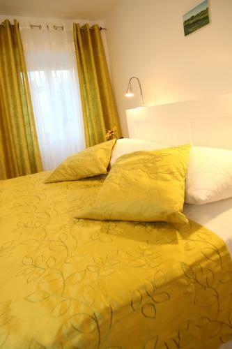 Hostal Holiday Home Bale - Valle