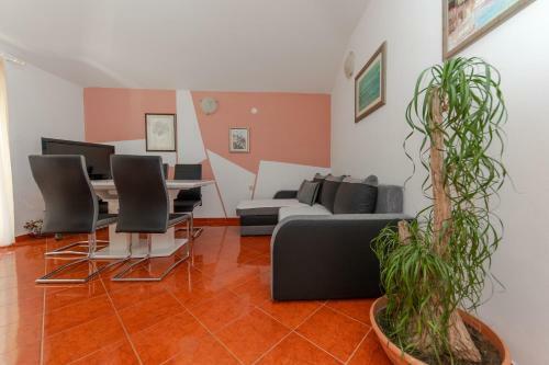 Apartments Danica Trogir