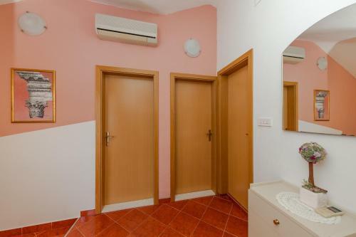 Apartments Danica Trogir