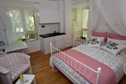 Apartamentos Makarska City Bay Studios