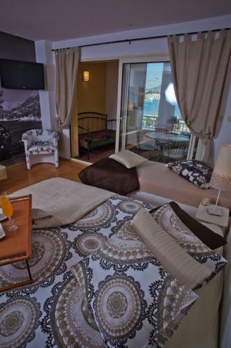 Apartamentos Makarska City Bay Studios