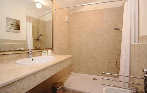 Holiday Home Rovinjsko Selo V
