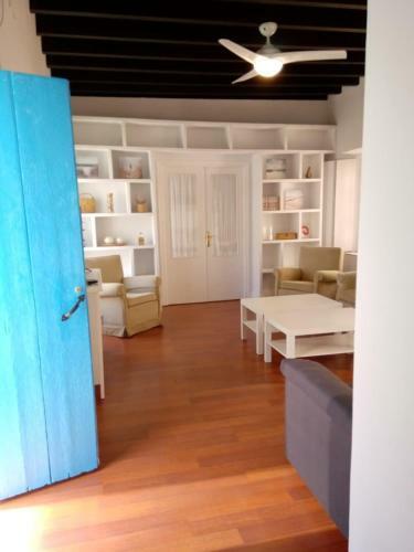 Casa Del Anticuario Apartments