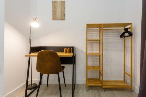 Cruise Adapted Apartment By Cadiz4rentals