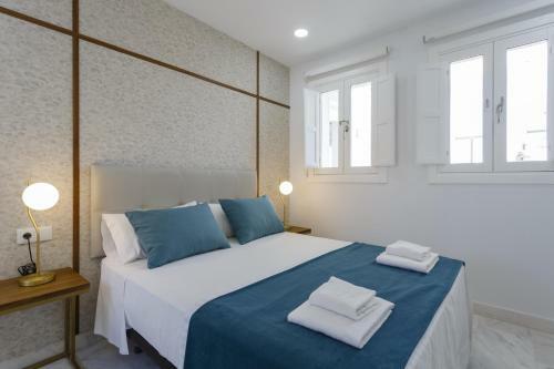Apartamentos La Brujula By Cadizrentals