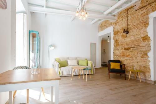 Divino Apartment By Cadiz4rentals