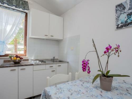 Apartments Folo