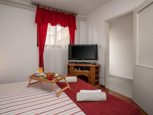 Apartments Folo