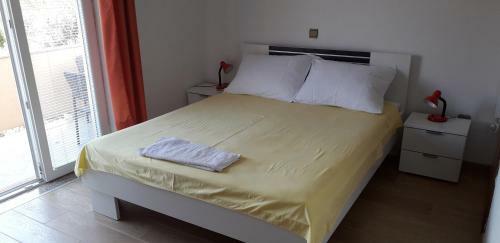 Apartments And Rooms Nediljko