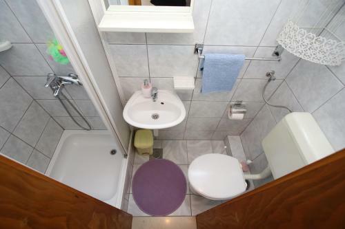 Apartments Lueti?