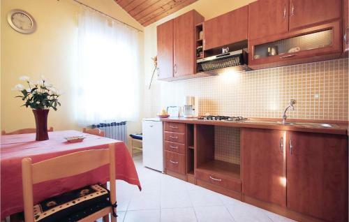 Apartment Iva Tijardovica V