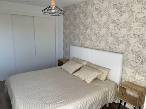 Apartments 100 M Away From The Beach With Parking