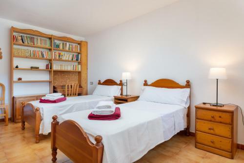 New! Villa Can Pere For 10 People With Pool And Panoramic Views