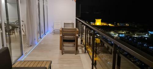 La Isleta Sea View Beach Apartment - Front Line