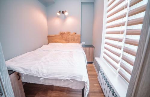 Tomiris Lady's Capsul Hostel Only For Women