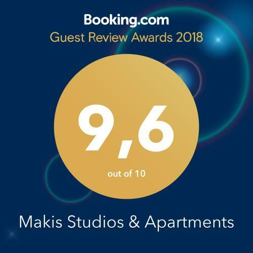 Makis Studios & Apartments