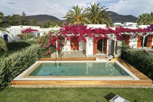 Hotel Yria Resort
