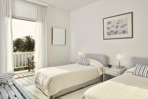 Hotel Yria Resort