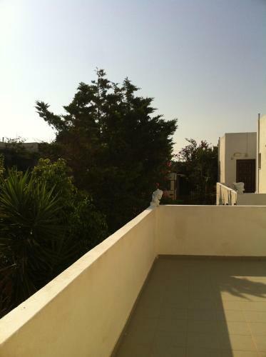 Hostal Porto Milos