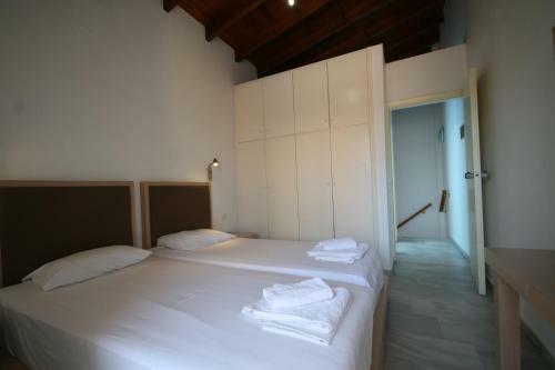 Elma's Dream Apartments & Villas