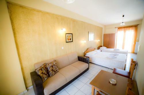 Hotel Tsironis Rooms