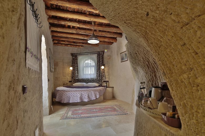Oyku Evi Cave Hotel
