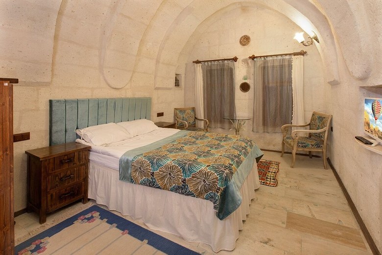 Oyku Evi Cave Hotel