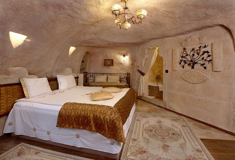 Oyku Evi Cave Hotel