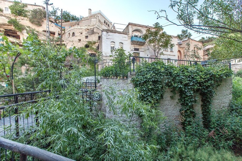 Oyku Evi Cave Hotel