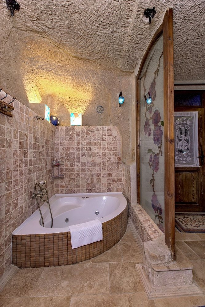 Oyku Evi Cave Hotel