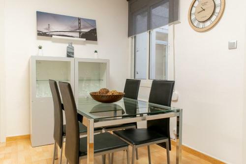 Apartamento Ahllenrock Cornell� Barcelona Sud Qr