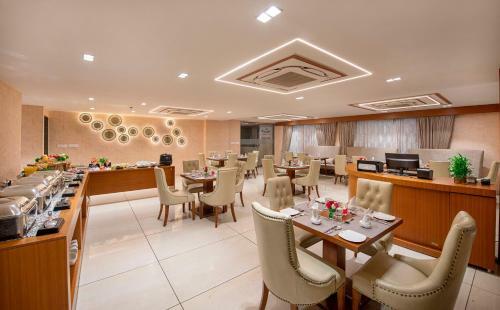 Hotel Sk Lords Eco Inn Ahmedabad