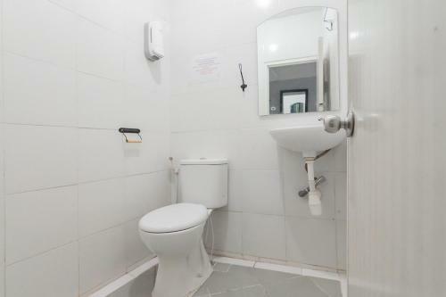 Hotel Reddoorz At Sani Guest House