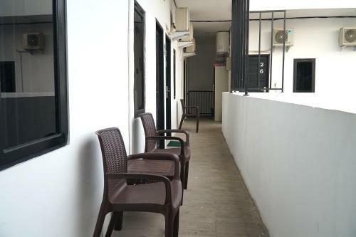 Hotel Reddoorz At Sani Guest House