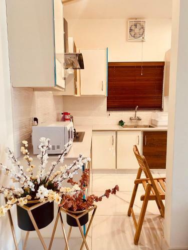 Fully Serviced 2 Br Independent Portion In Wapda City