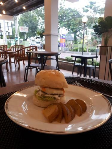 Plum Hotel Lading Banda Aceh