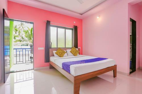 Hotel Oyo 81880 Ocean Holidays