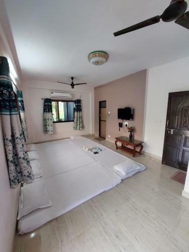 Hotel Mamachiwaadi By Ilif- Free Pool & Breakfast