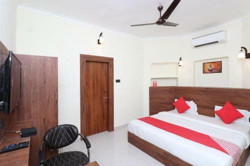 Hotel Oyo 28212 High Court View