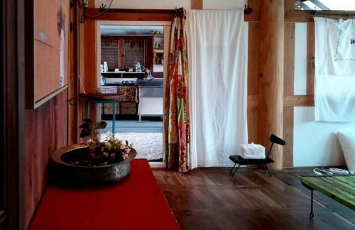 Hostal Atelier Hanok Guesthouse
